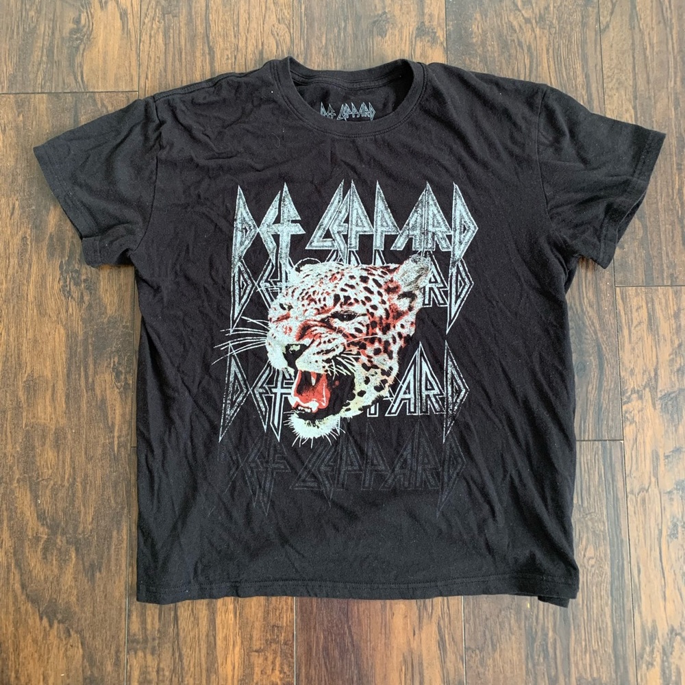Oversized Def Leppard Band Tee